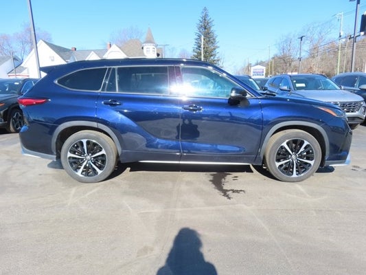 2021 Toyota Highlander XSE in Laconia, NH - Irwin Automotive Group