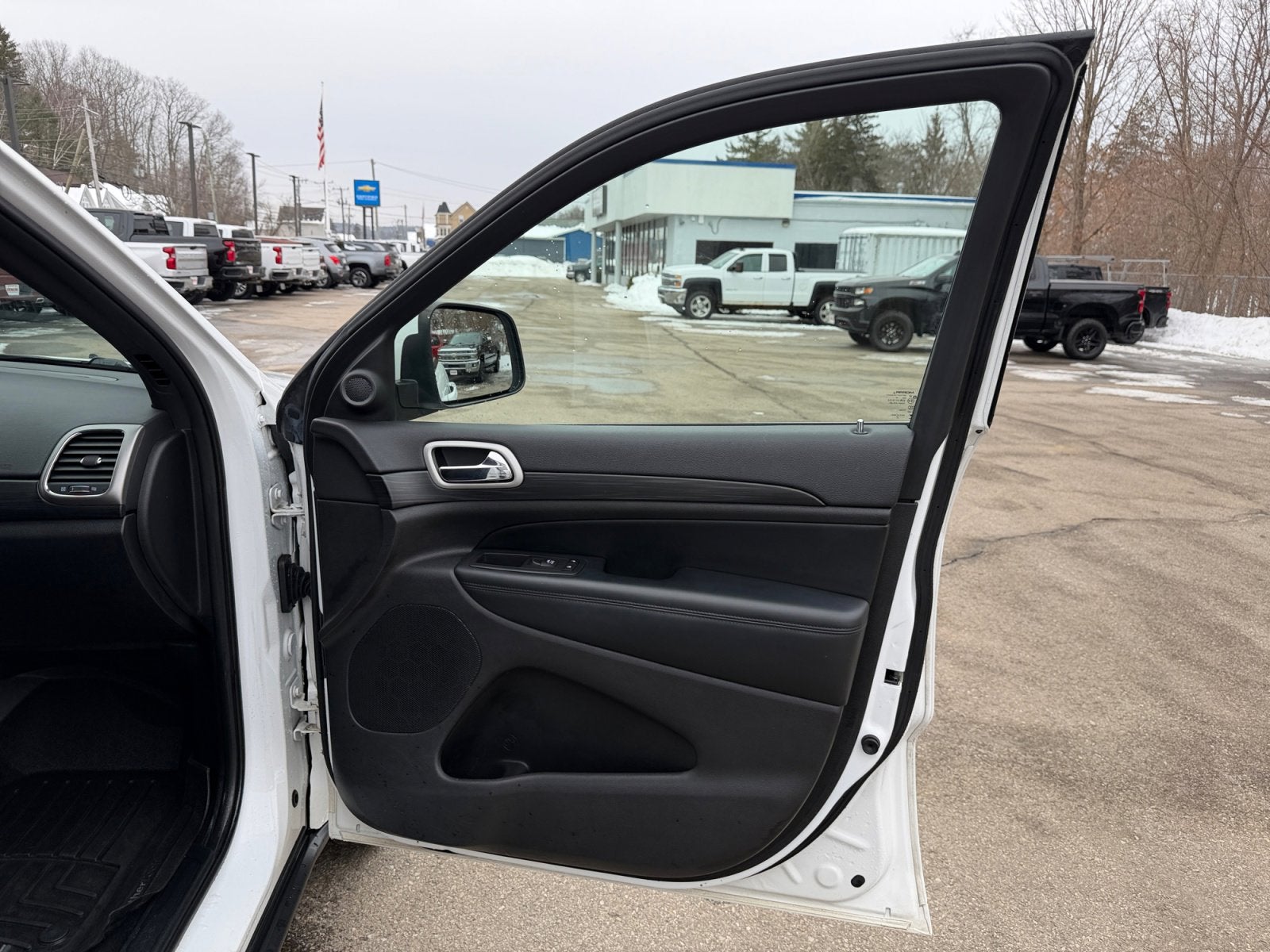 2020 Jeep Grand Cherokee Laredo E