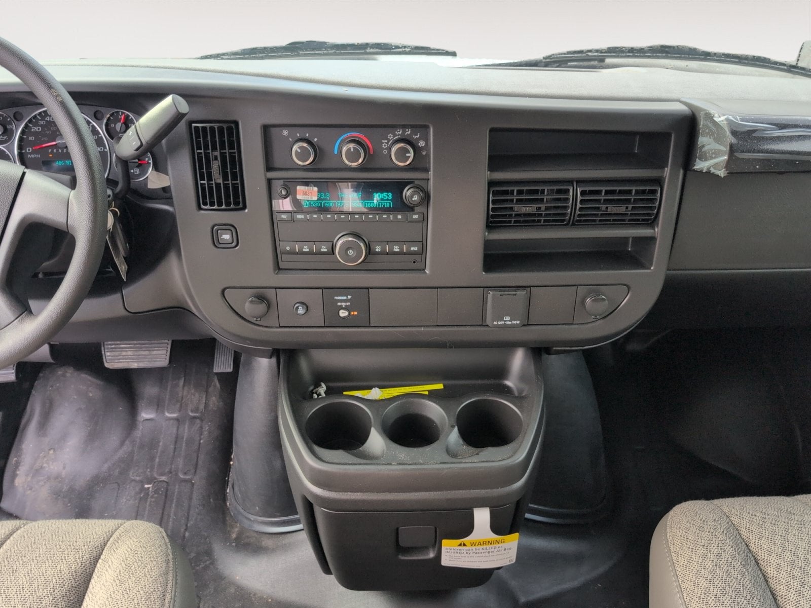 2026 Chevrolet Express Cutaway 3500 1WT