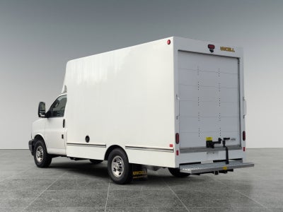 2026 Chevrolet Express Cutaway 3500 1WT