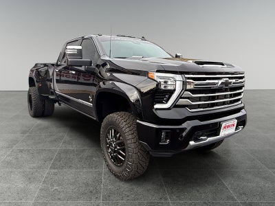 2026 Chevrolet Silverado 3500 HD High Country DRW