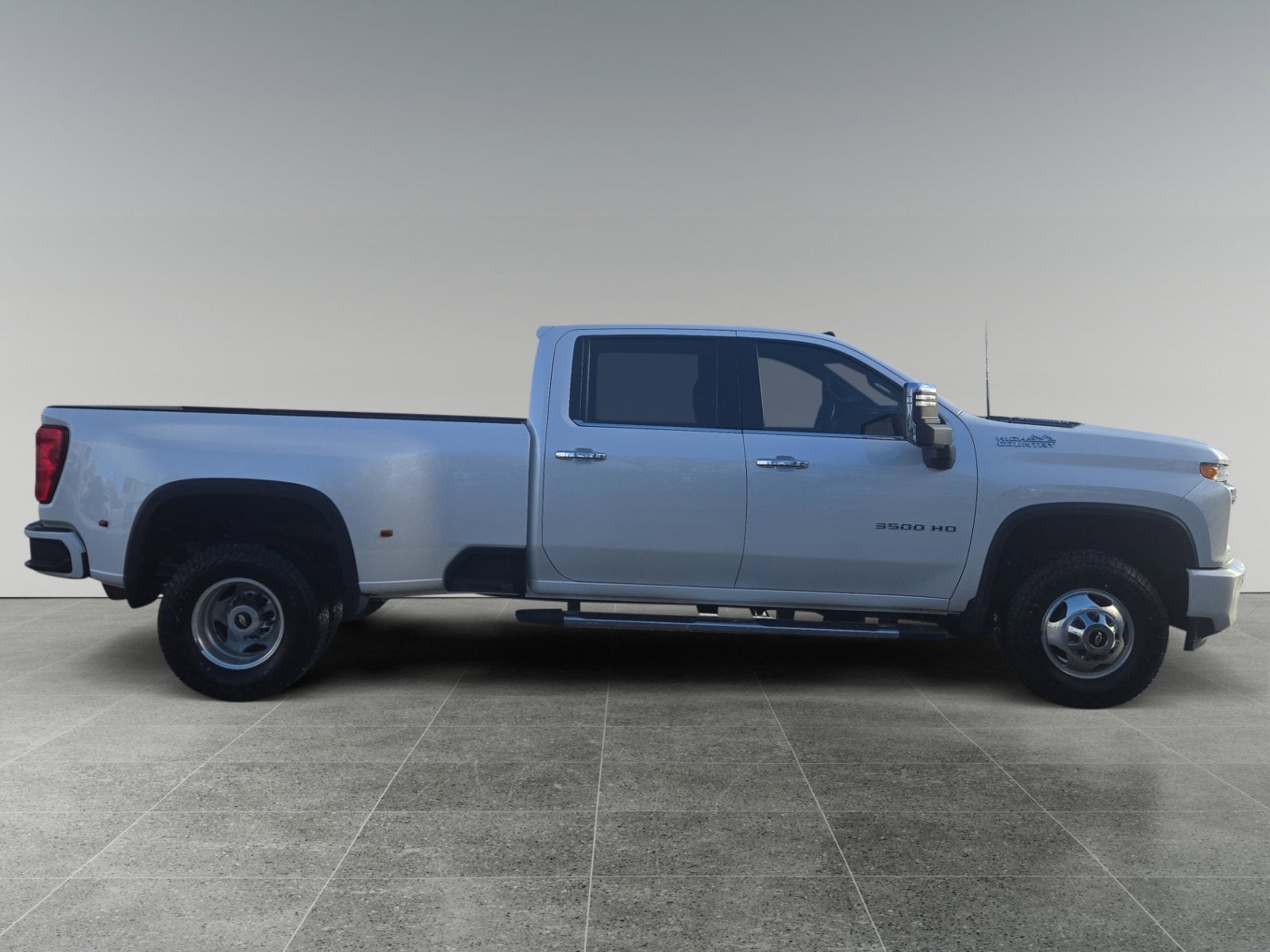 2023 Chevrolet Silverado 3500 HD High Country DRW