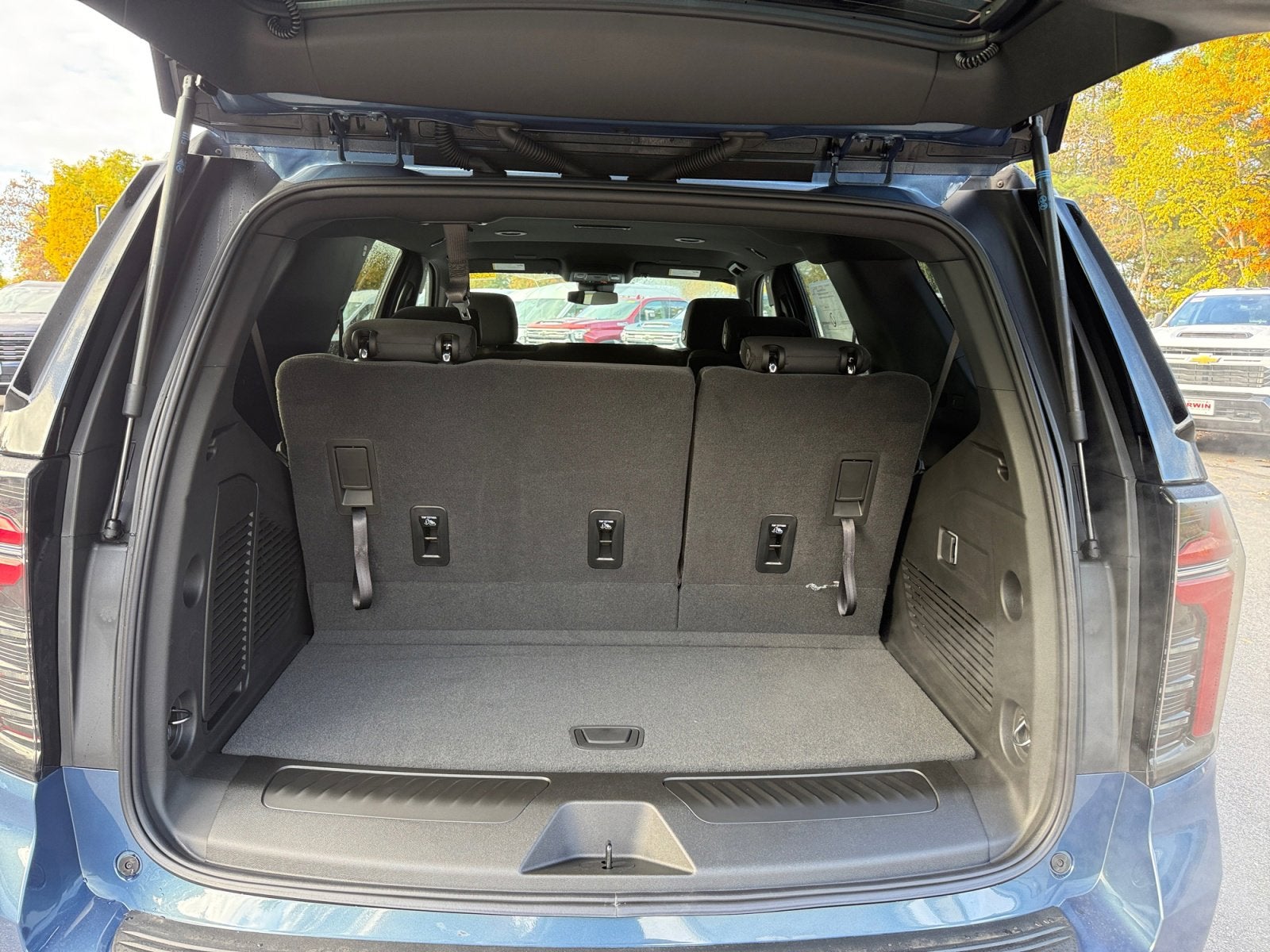 2026 Chevrolet Tahoe LS