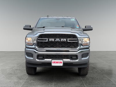 2022 RAM 2500 Tradesman Crew Cab 4x4 6'4" Box