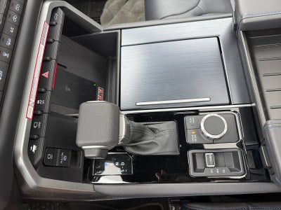 2025 Toyota Tundra Platinum