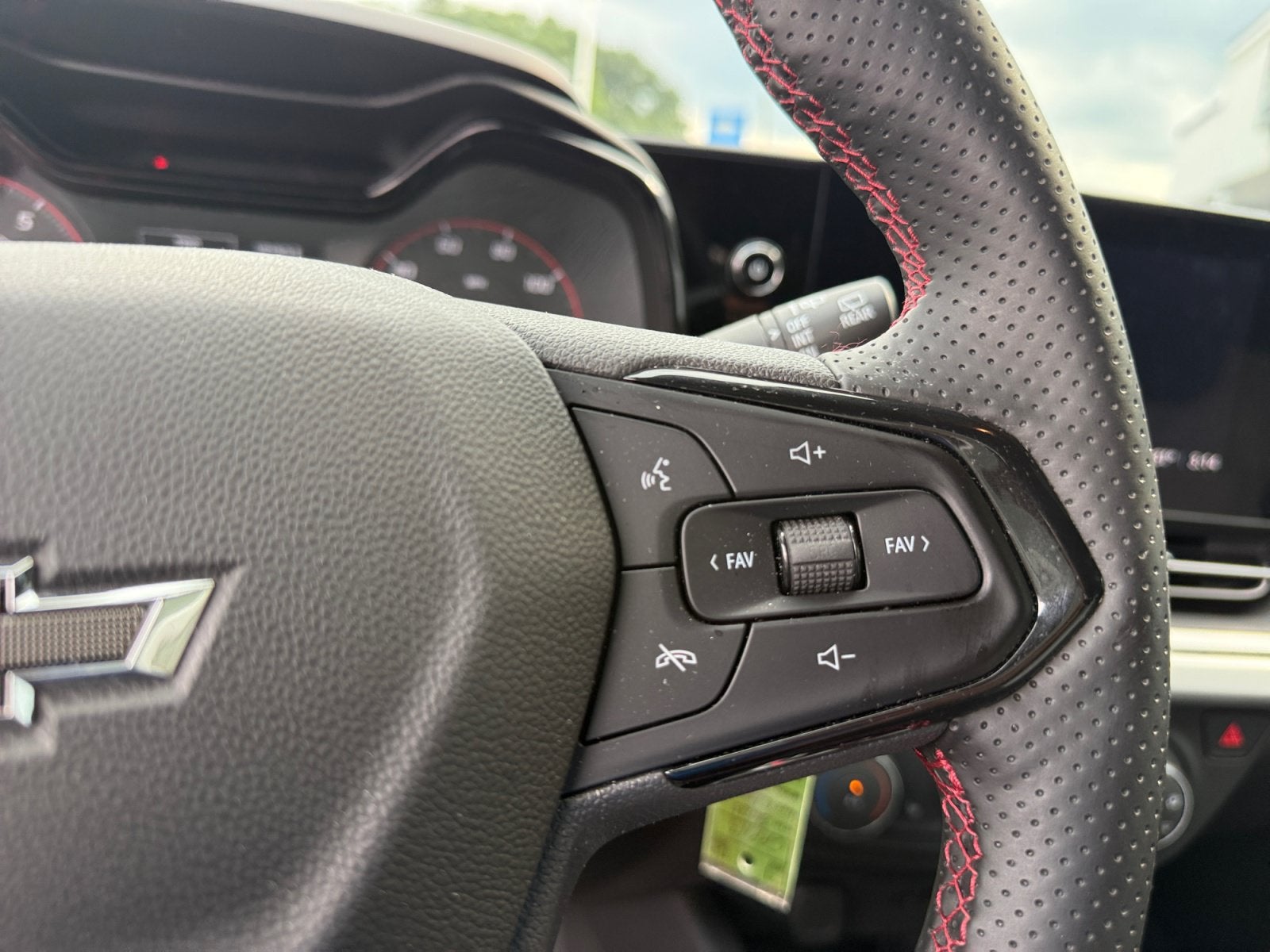 2025 Chevrolet Trax 1RS