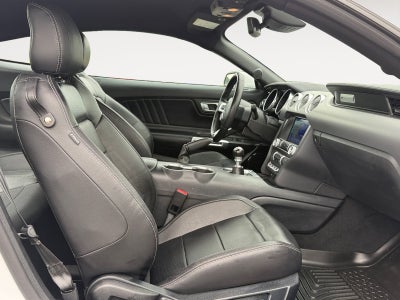 2021 Ford Mustang EcoBoost