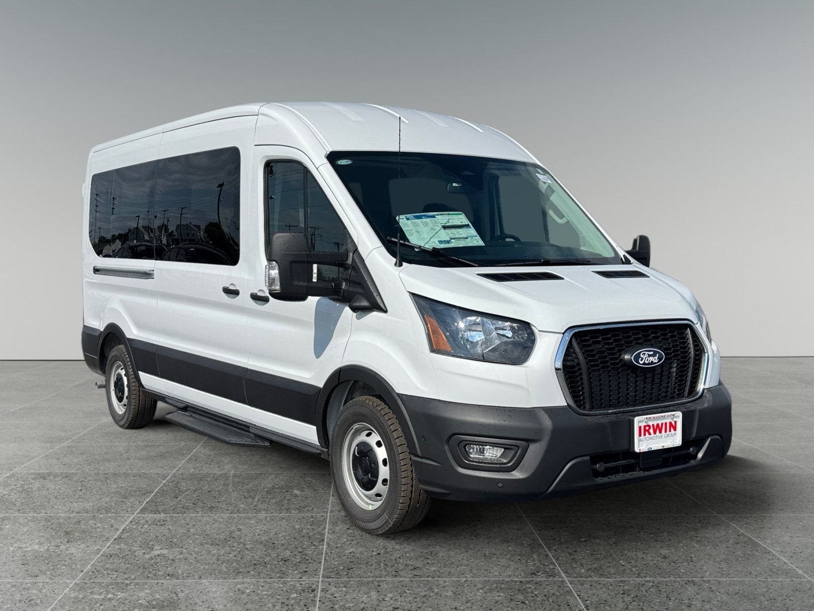 2026 Ford Transit Passenger Wagon XL