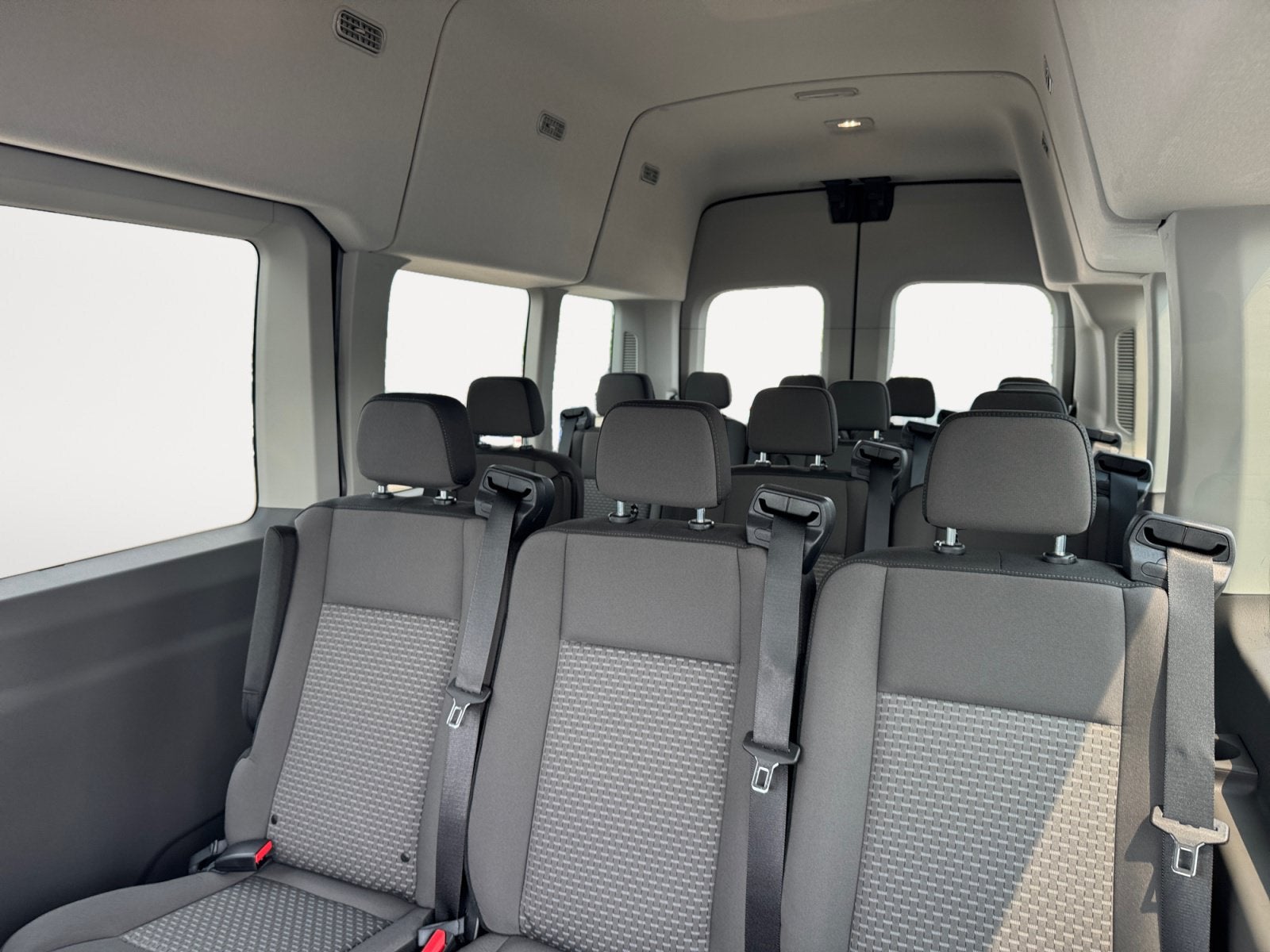 2026 Ford Transit Passenger Wagon XLT