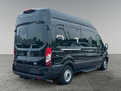 2026 Ford Transit Passenger Wagon XLT