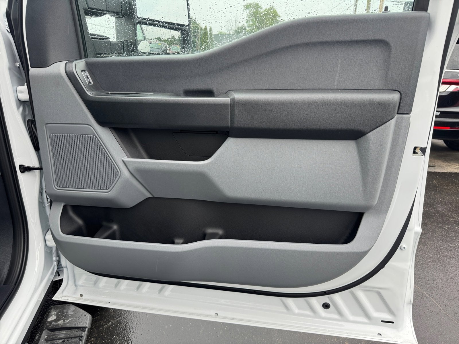 2025 Ford Super Duty F-350 DRW F-350® XL