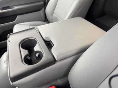 2025 Ford Super Duty F-350 DRW F-350® XL