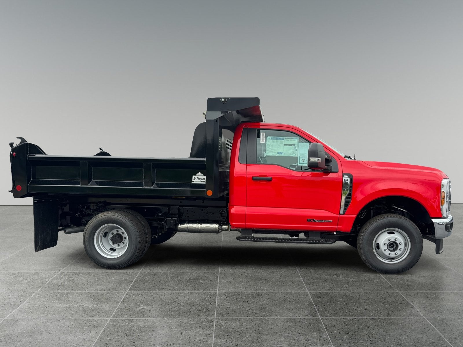 2026 Ford Super Duty F-350 DRW F-350® XL