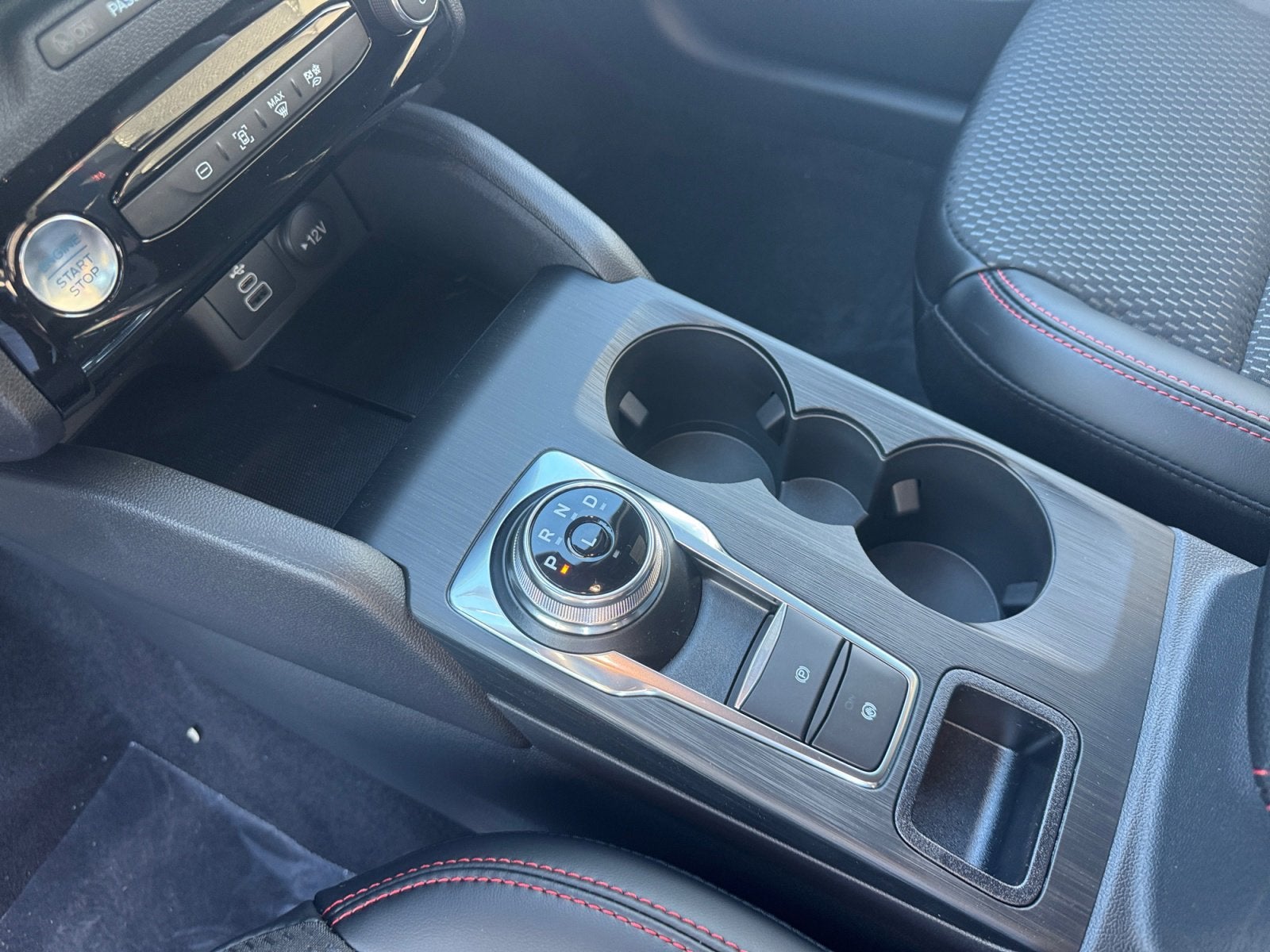 2026 Ford Escape ST-Line Select