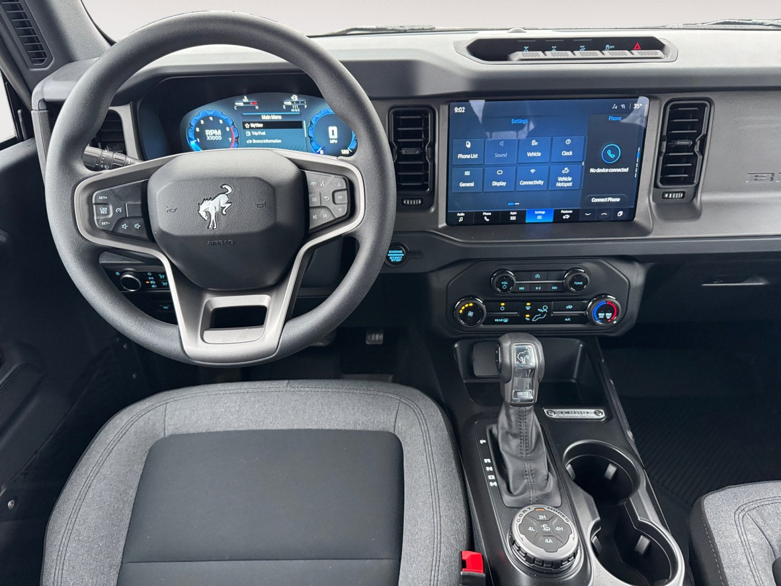 2025 Ford Bronco Base