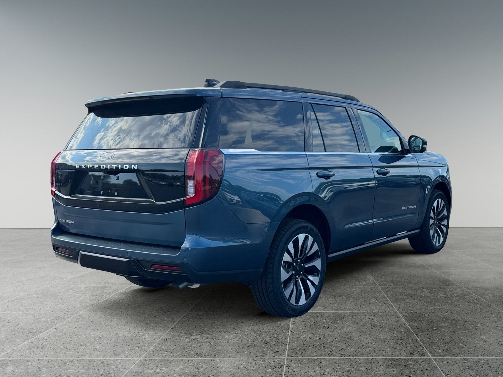 2027 Ford Expedition Platinum