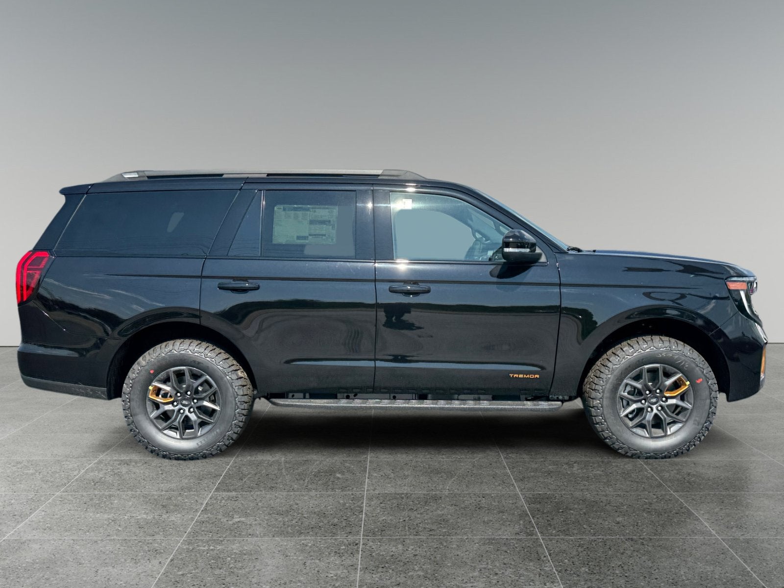 2027 Ford Expedition Tremor