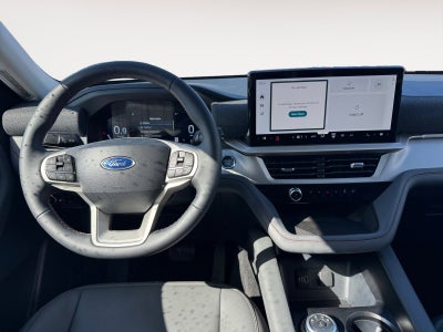 2026 Ford Explorer Active with 200A Pkg