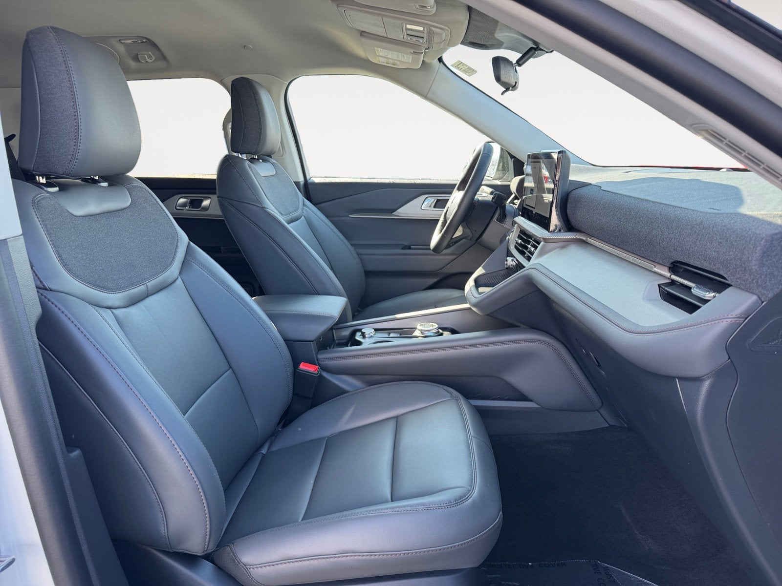 2026 Ford Explorer Active with 200A Pkg