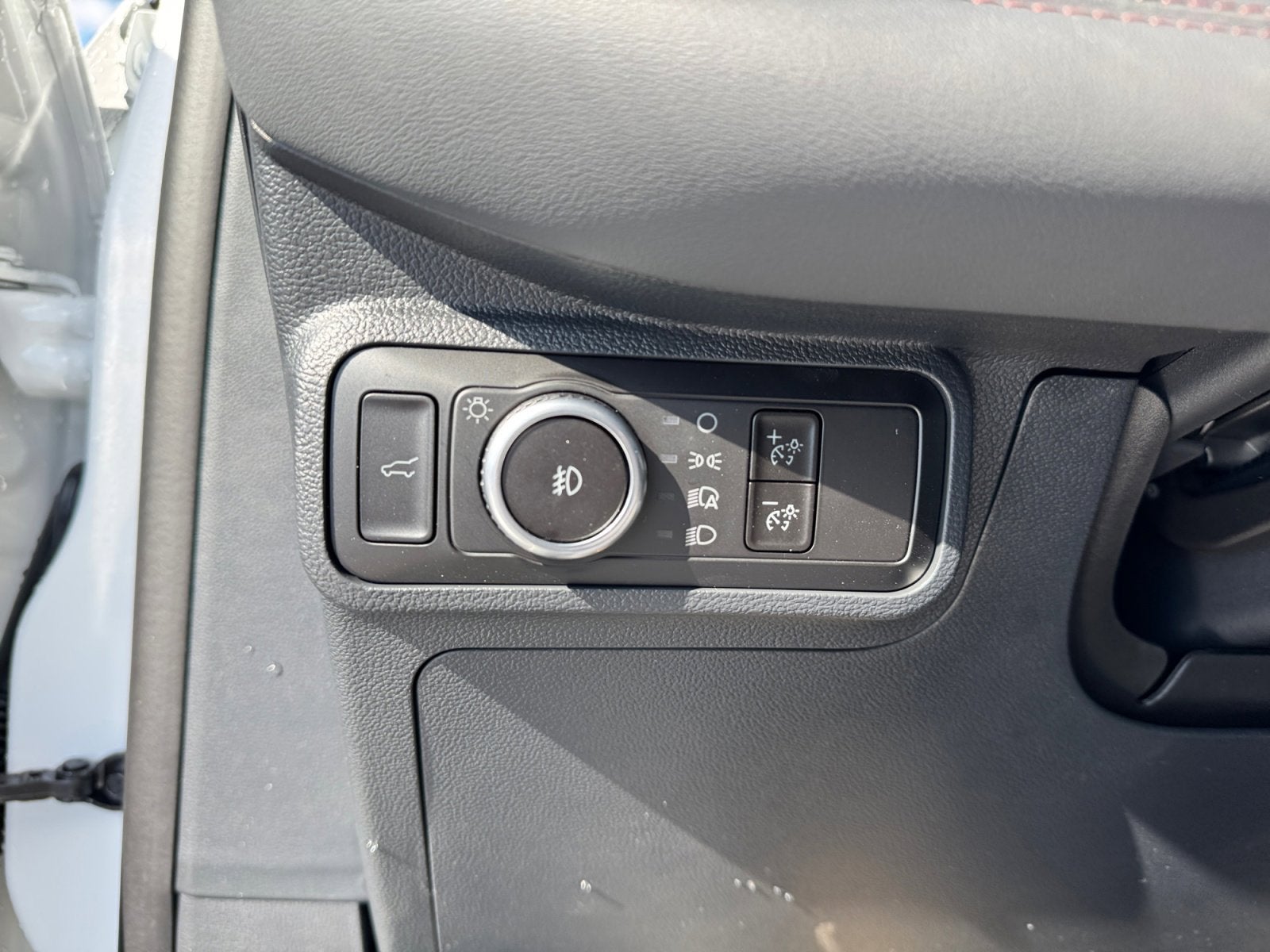 2026 Ford Explorer Active with 200A Pkg