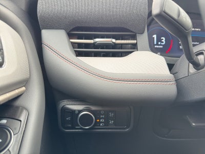2026 Ford Explorer Active with 200A Pkg