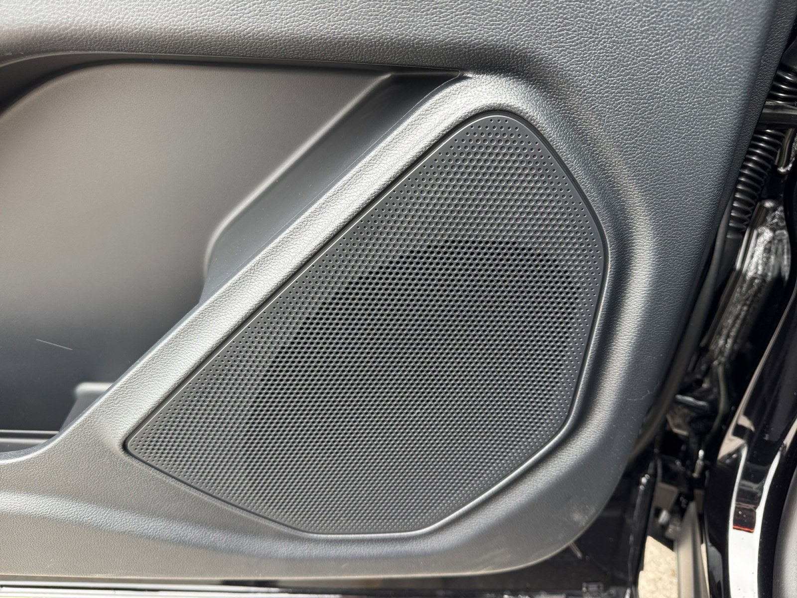 2026 Ford Explorer Active with 200A Pkg