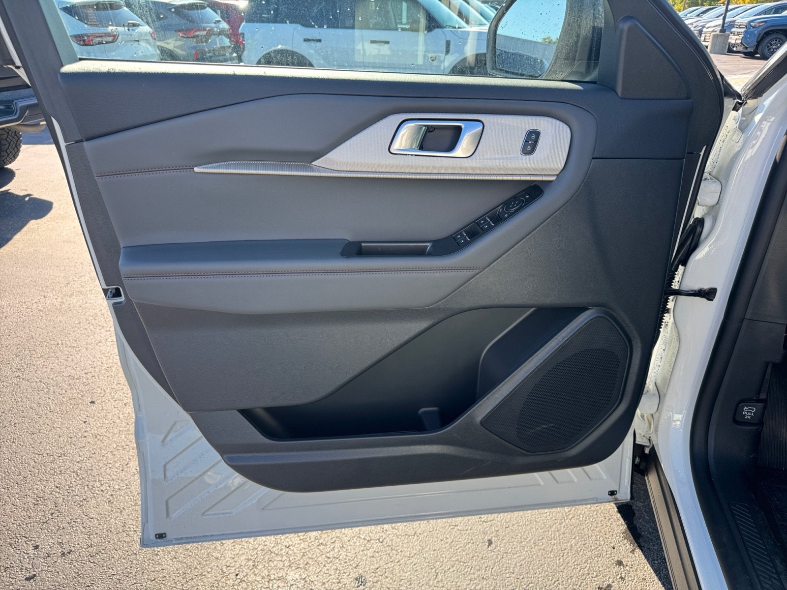 2026 Ford Explorer Active with 200A Pkg