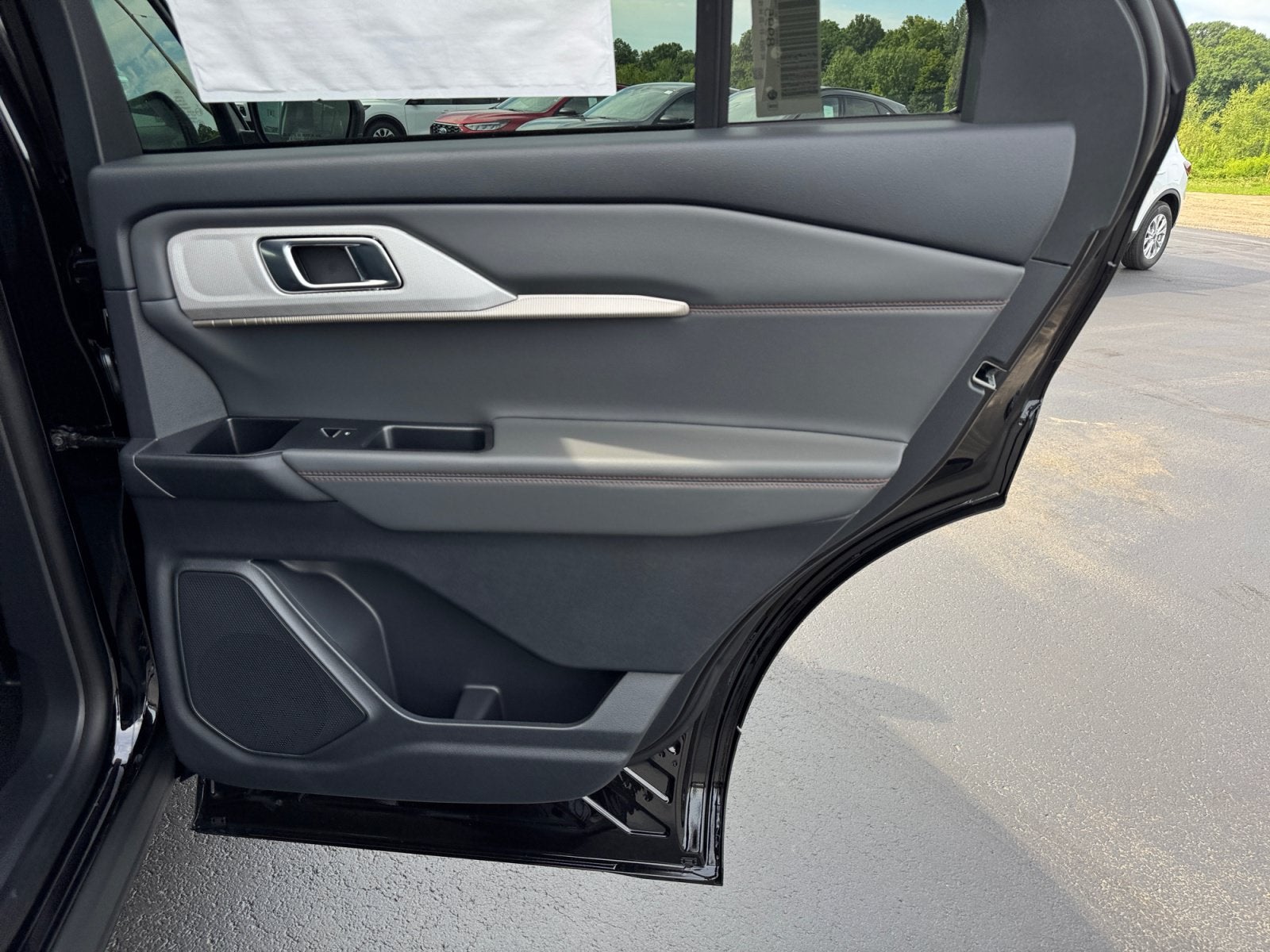 2026 Ford Explorer Active with 200A Pkg