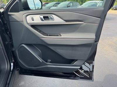 2026 Ford Explorer Active with 200A Pkg
