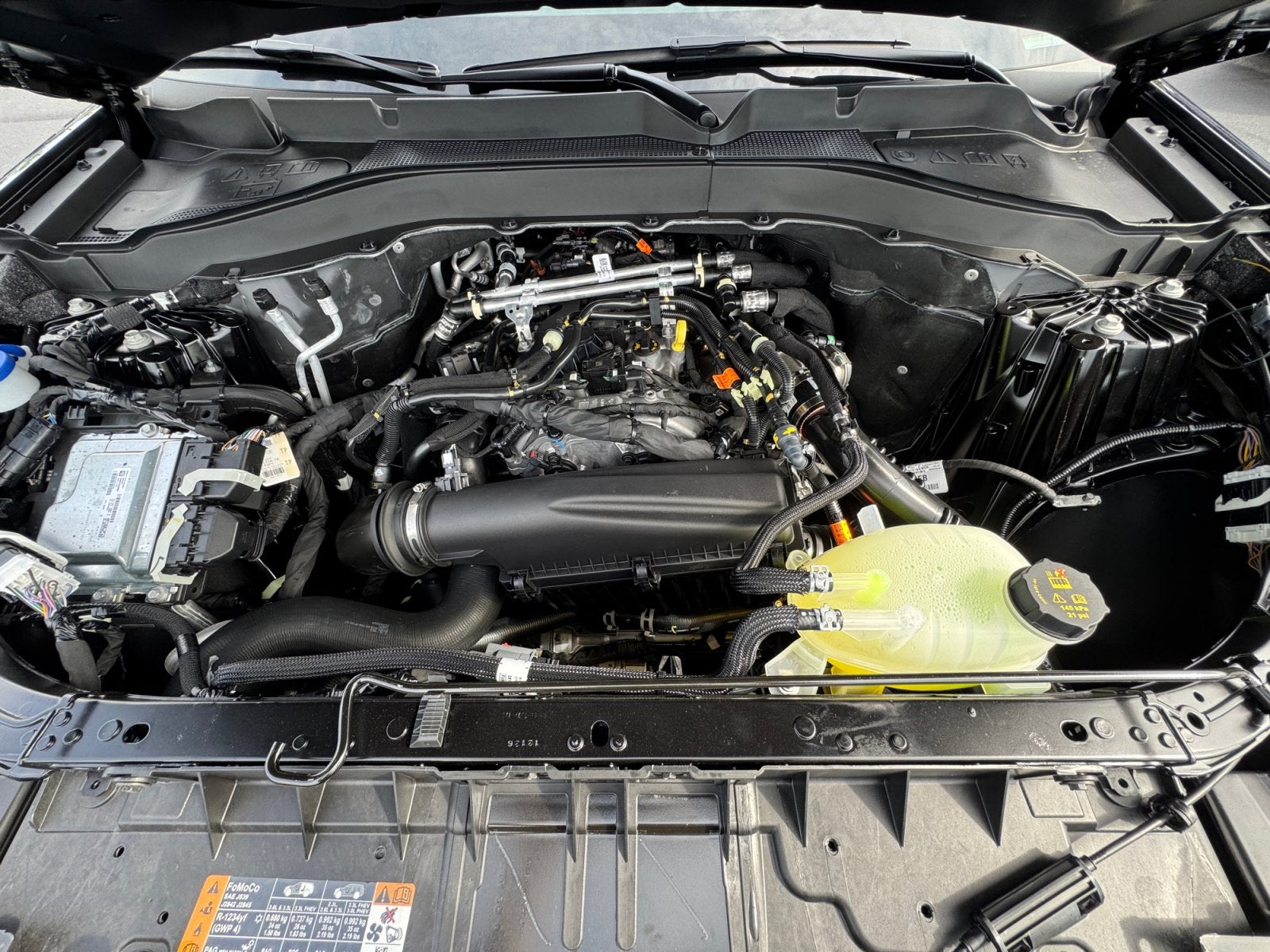 2026 Ford Explorer Active with 200A Pkg