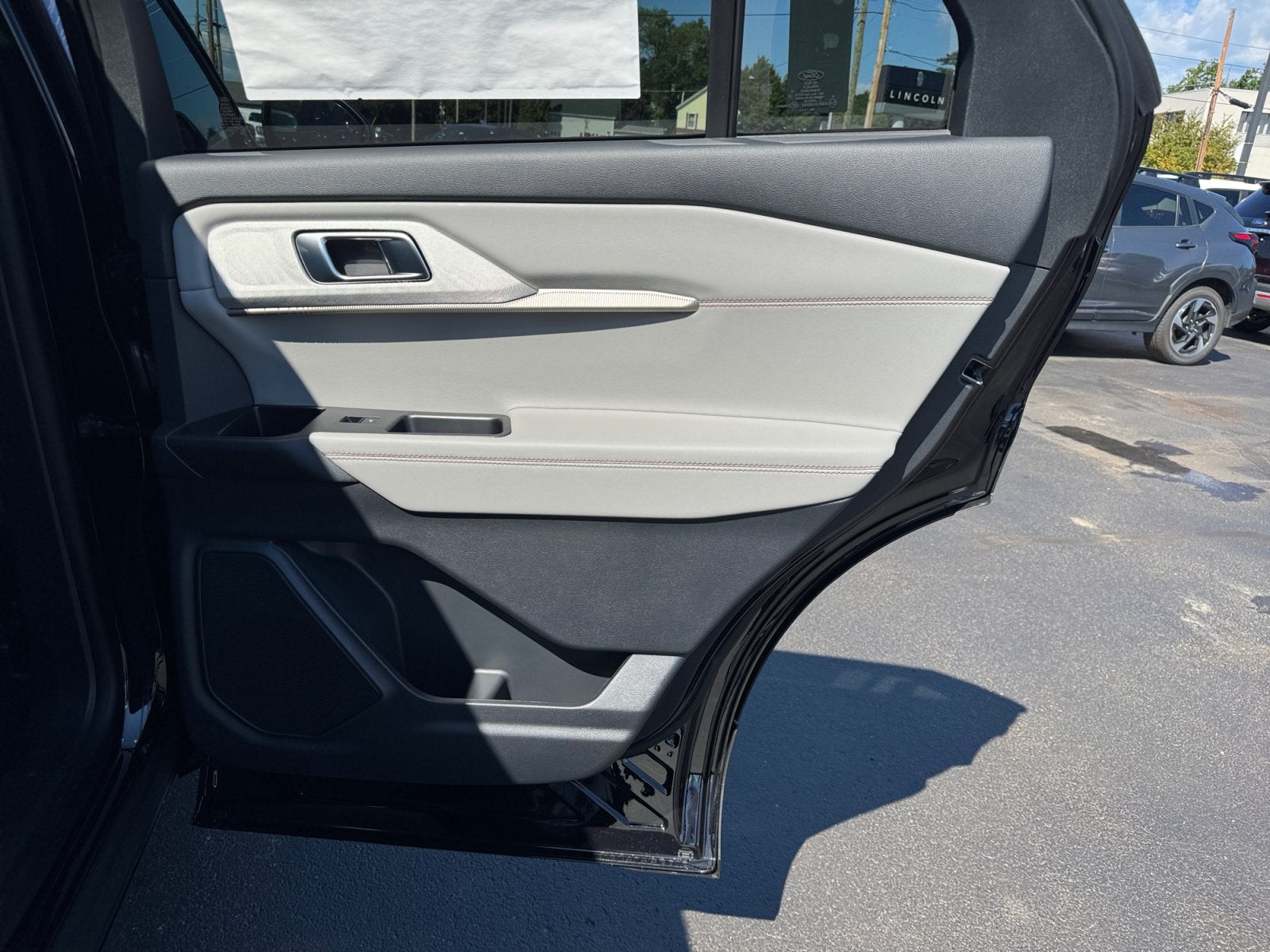 2027 Ford Explorer Active with 200A Pkg