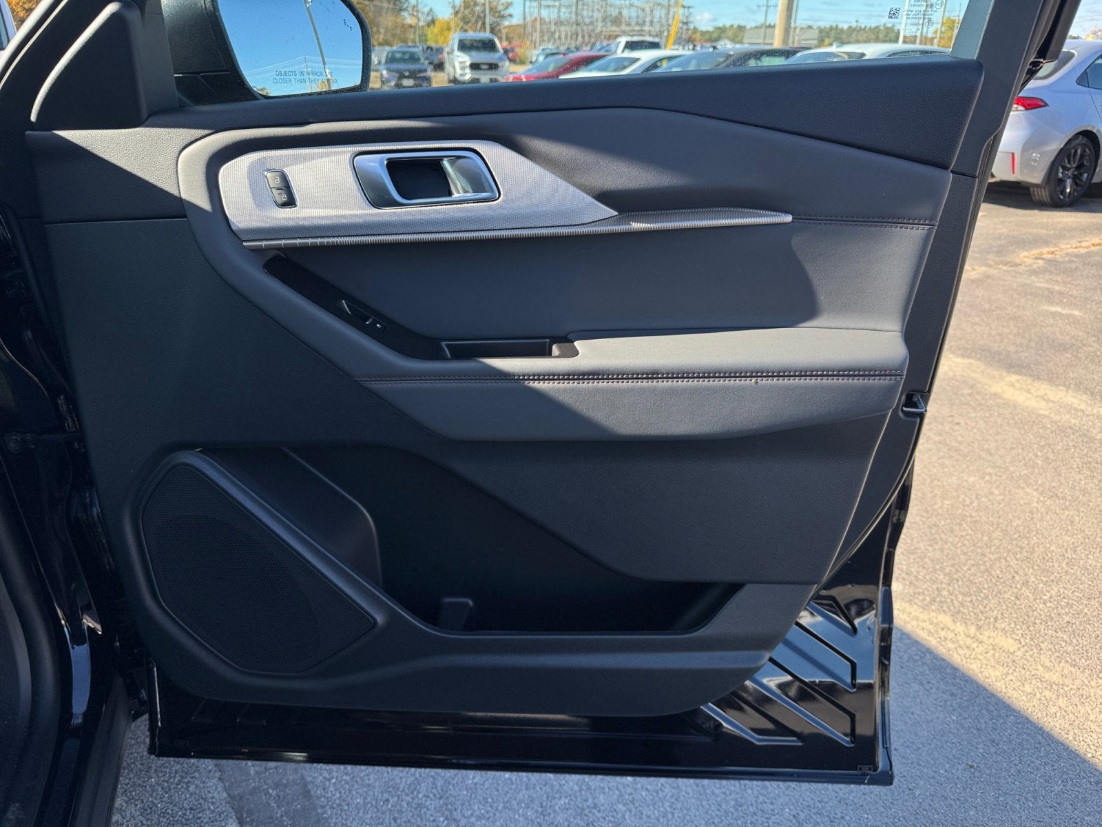 2026 Ford Explorer Active with 200A Pkg