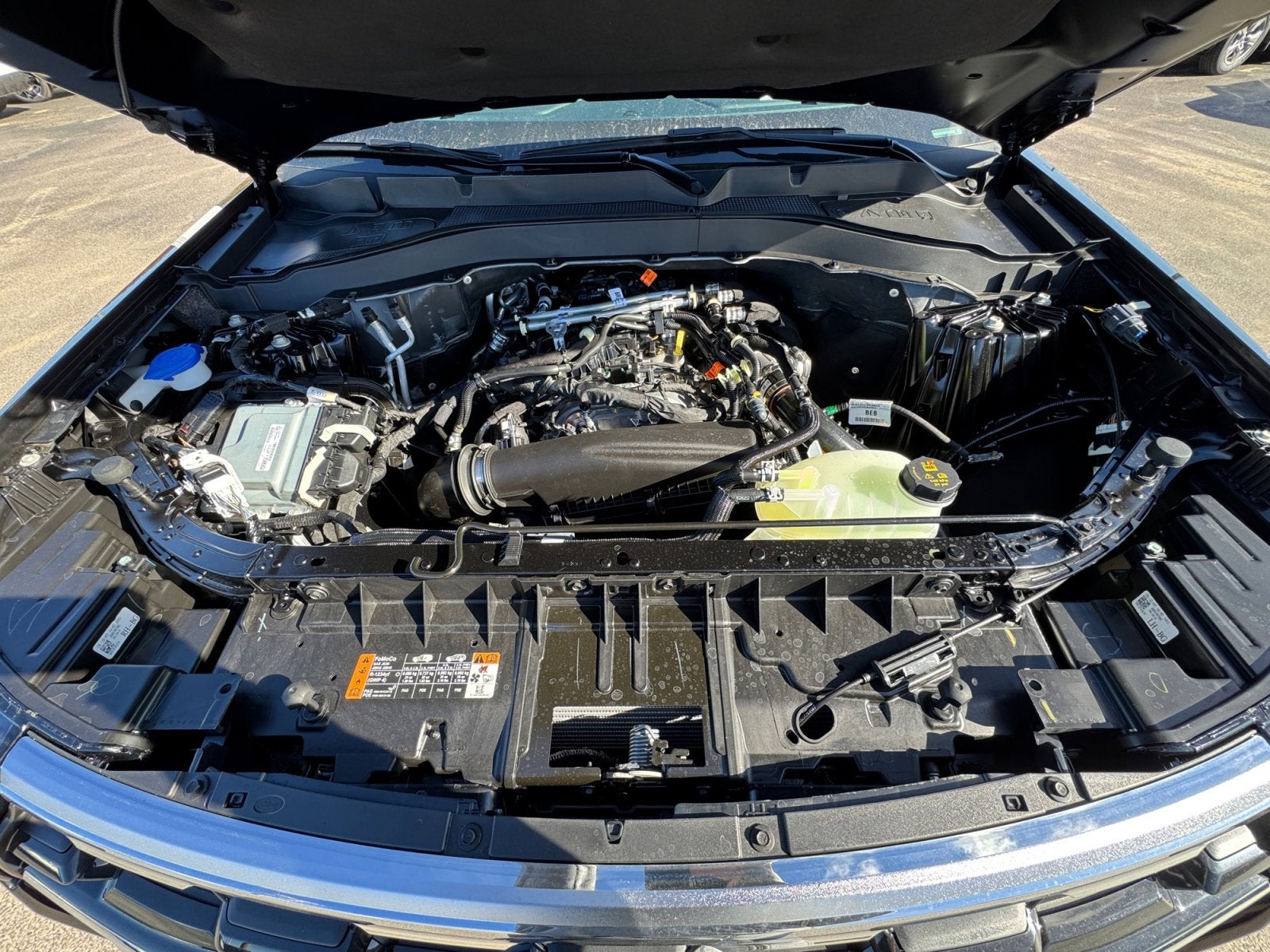 2026 Ford Explorer Active with 200A Pkg