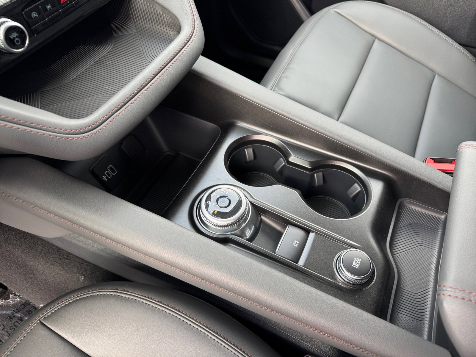 2026 Ford Explorer Active with 200A Pkg