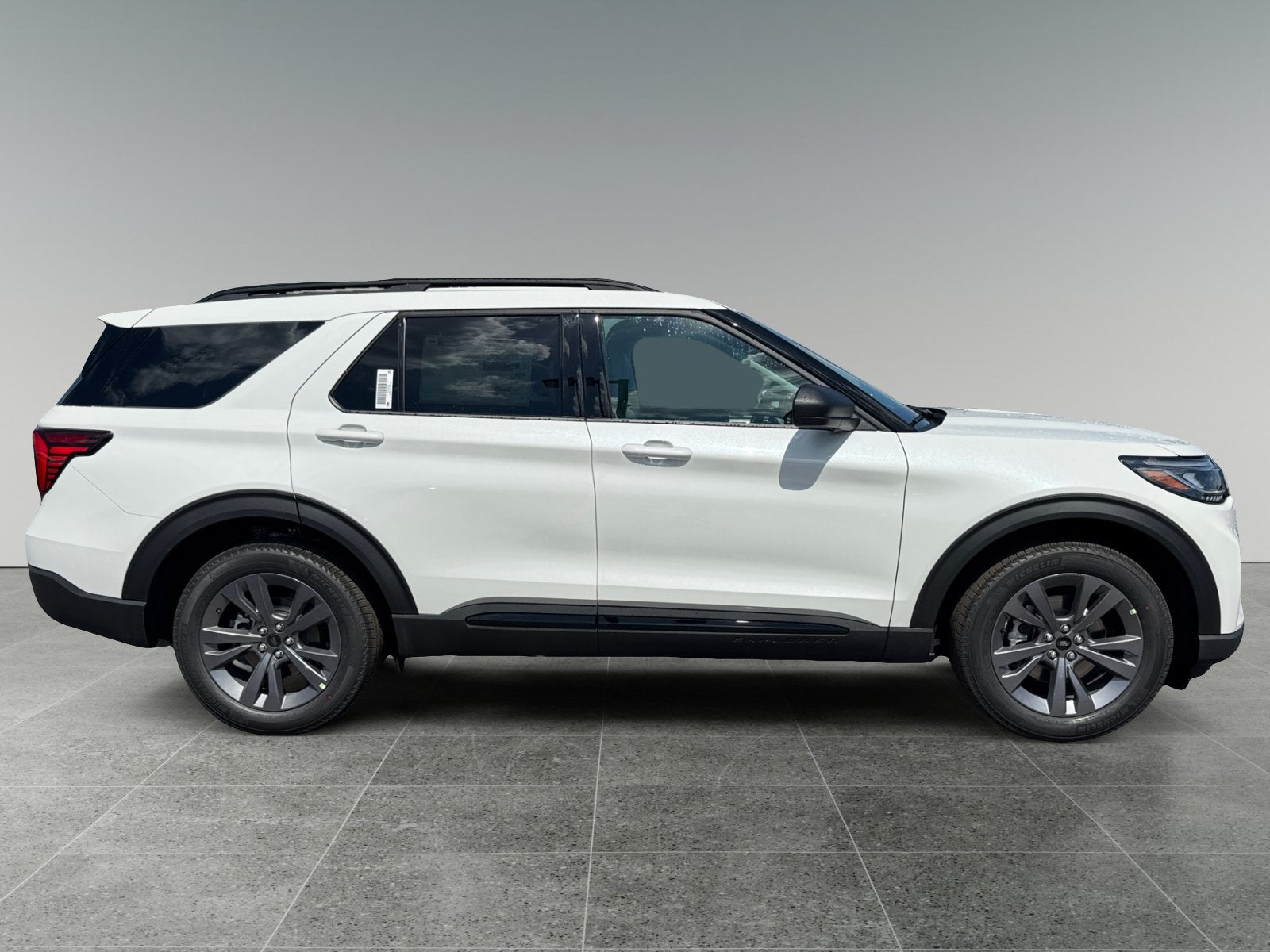 2026 Ford Explorer Active with 200A Pkg