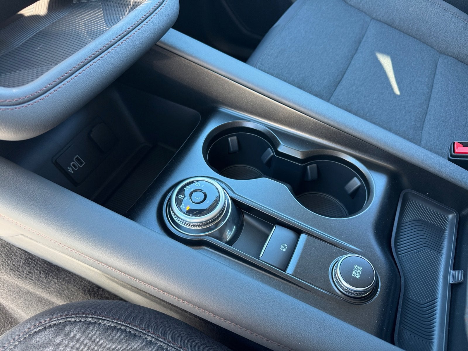 2026 Ford Explorer Active with 200A Pkg