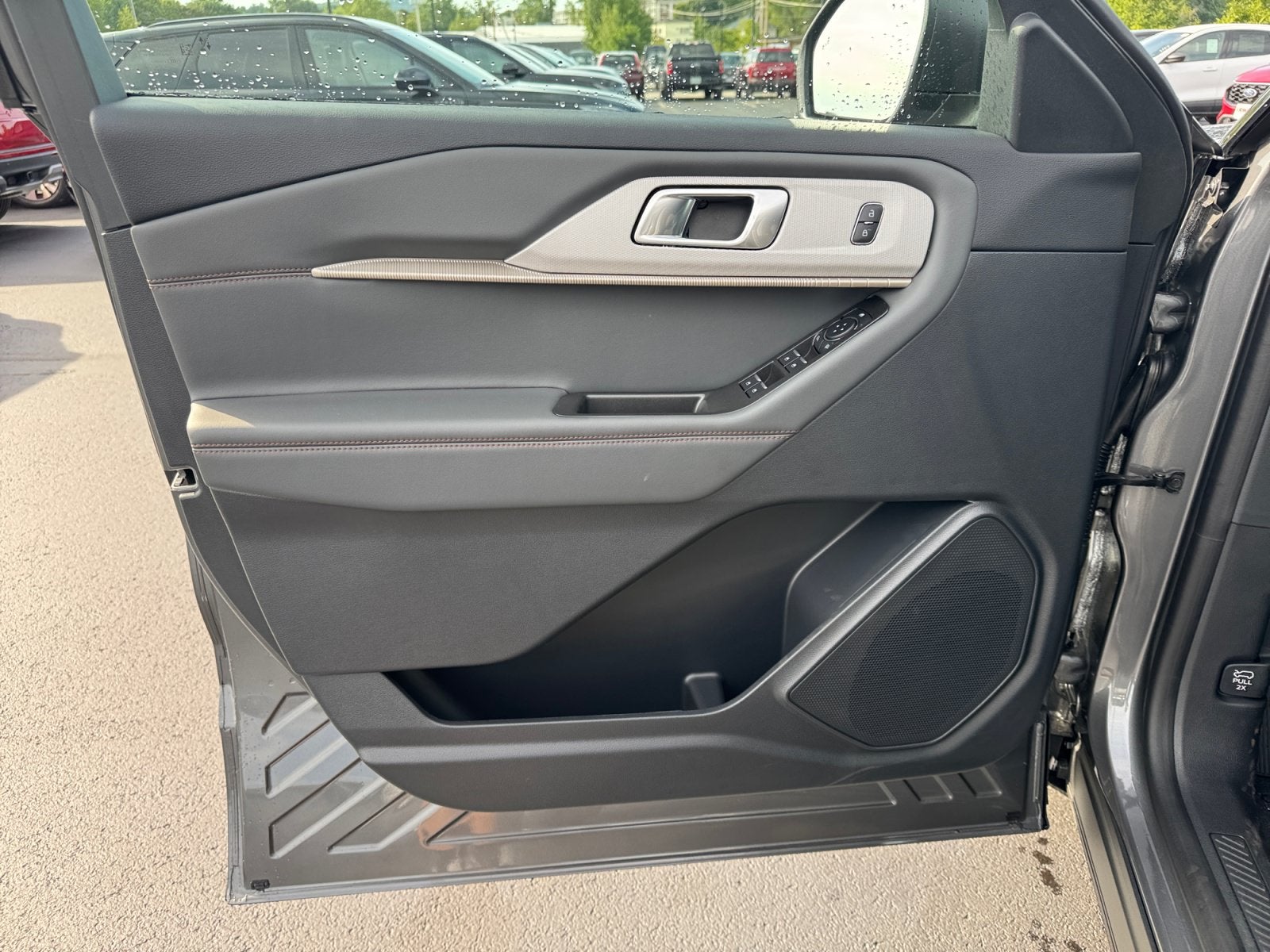 2026 Ford Explorer Active with 200A Pkg