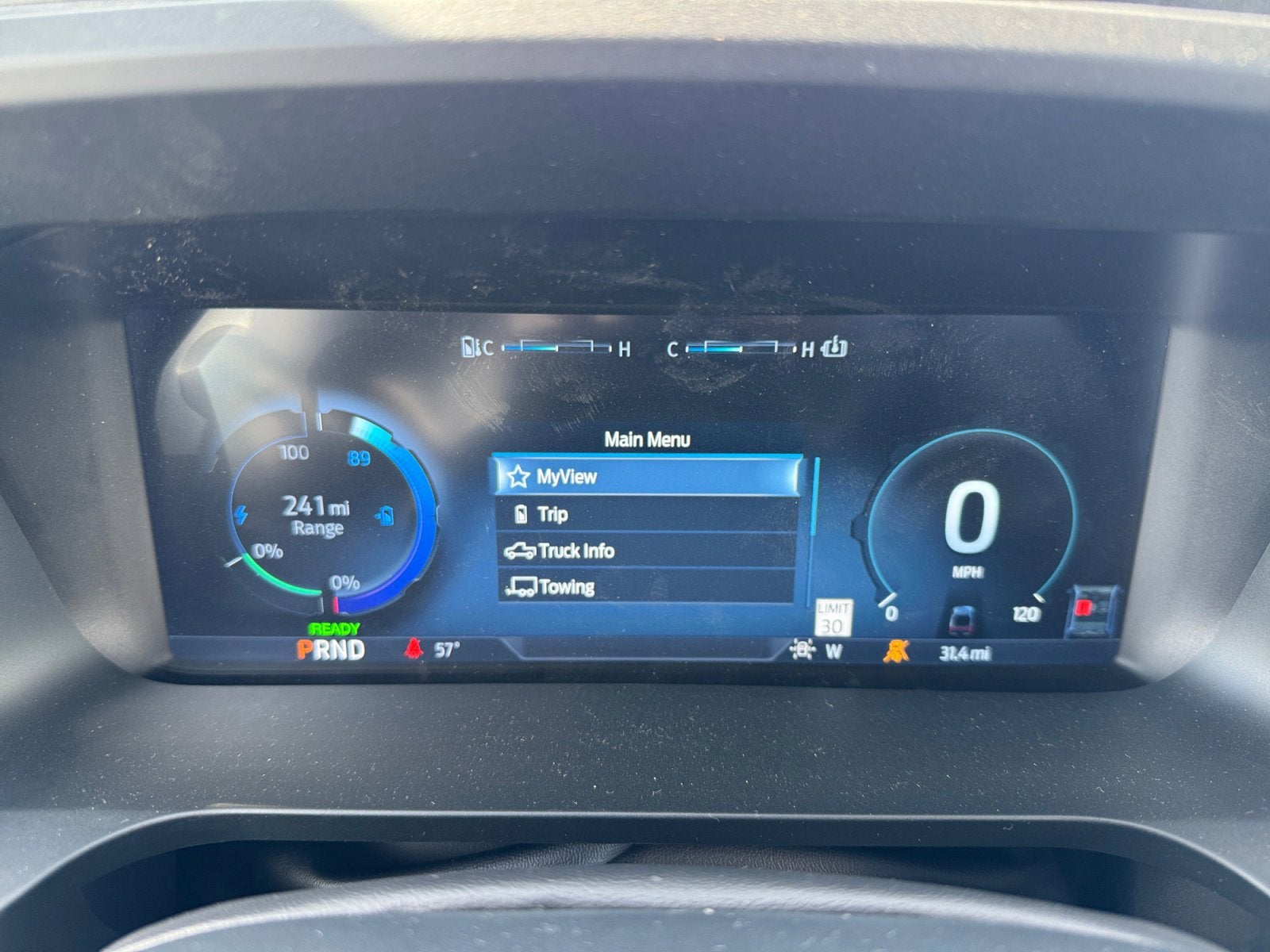 2025 Ford F-150 Lightning Flash