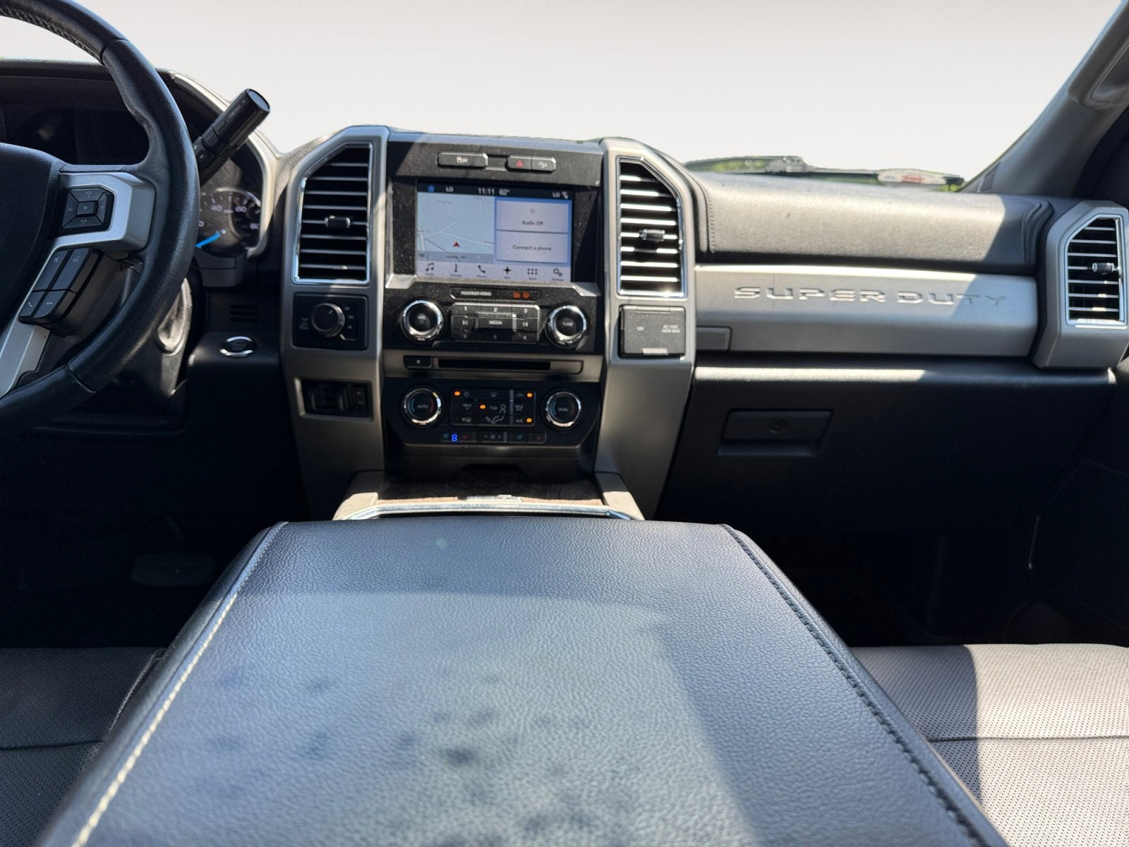 2017 Ford Super Duty F-250 SRW Lariat