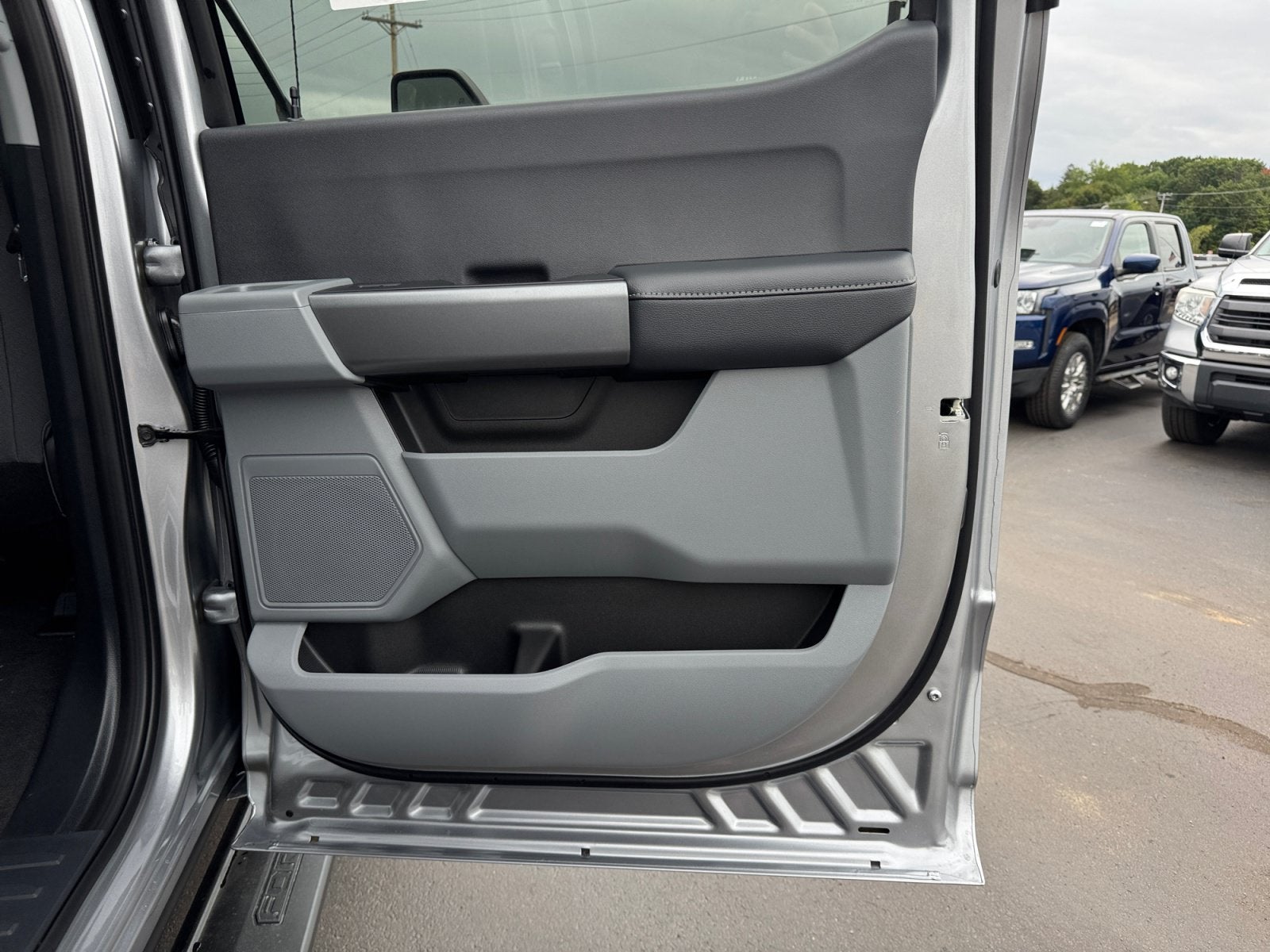 2027 Ford Super Duty F-250 SRW F250 4X4 CREW/C