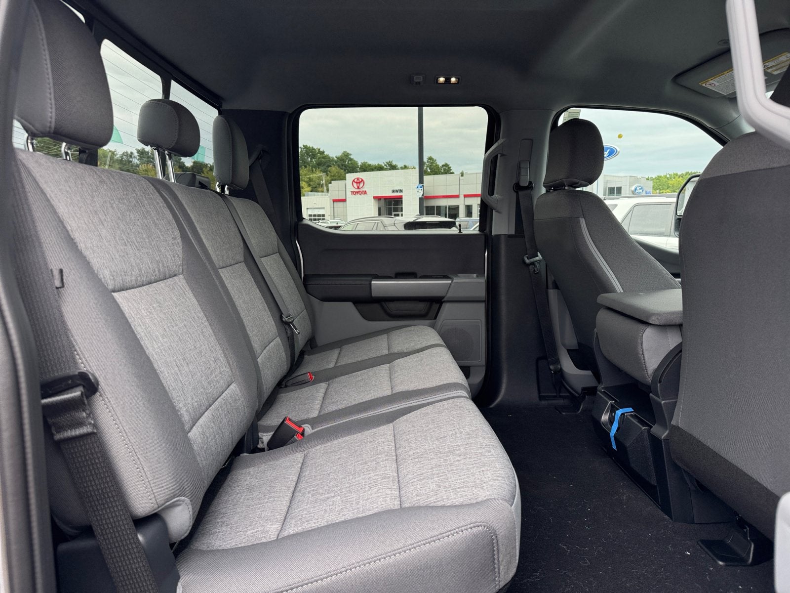 2027 Ford Super Duty F-250 SRW F250 4X4 CREW/C