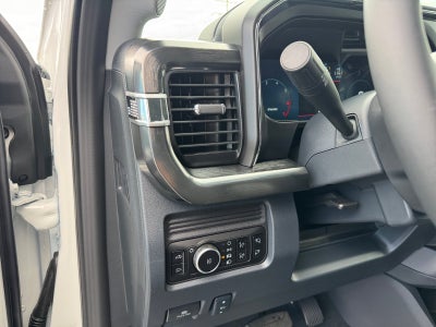 2027 Ford Super Duty F-250 SRW F-250® Lariat®
