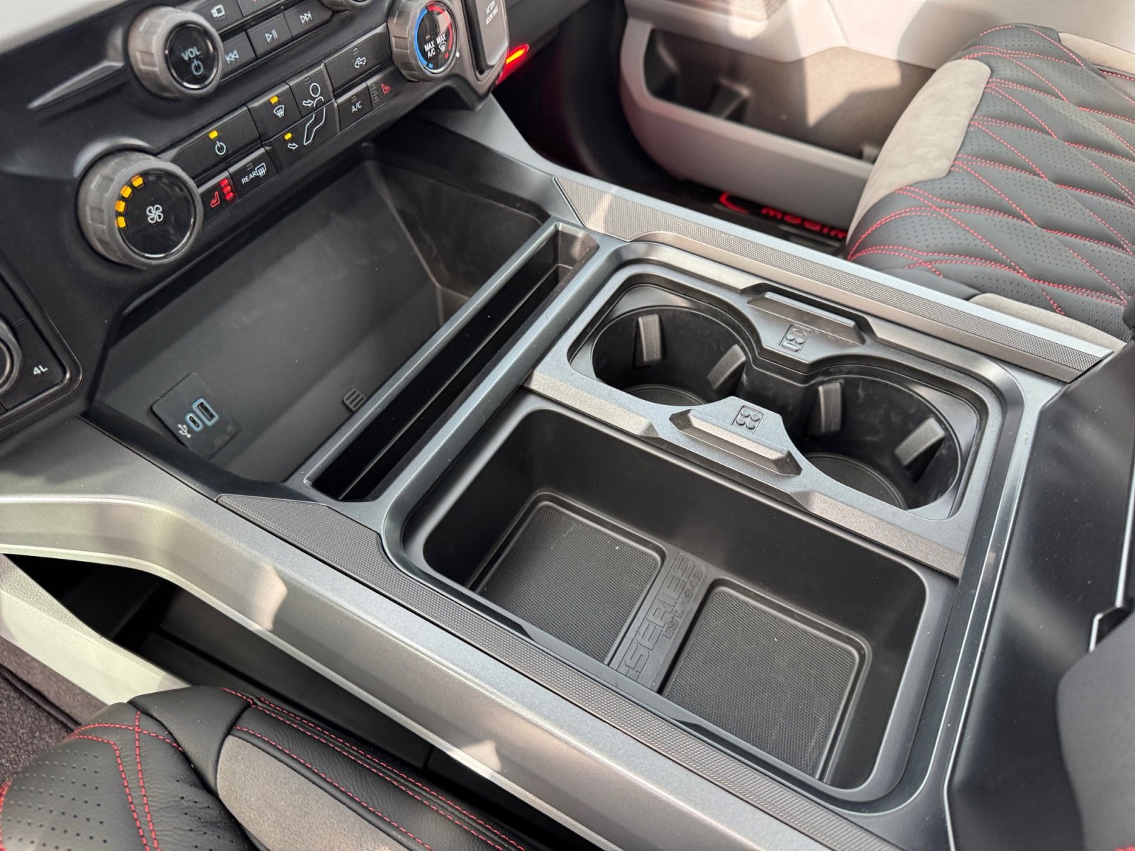 2026 Ford Super Duty F-250 SRW F-250® XLT