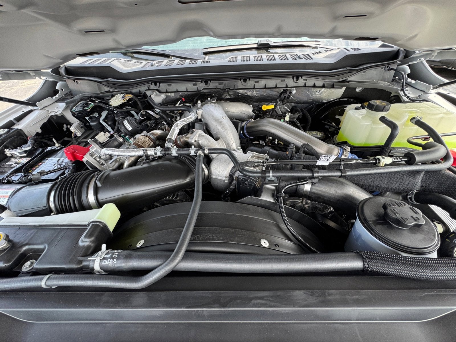 2026 Ford Super Duty F-250 SRW LARIAT