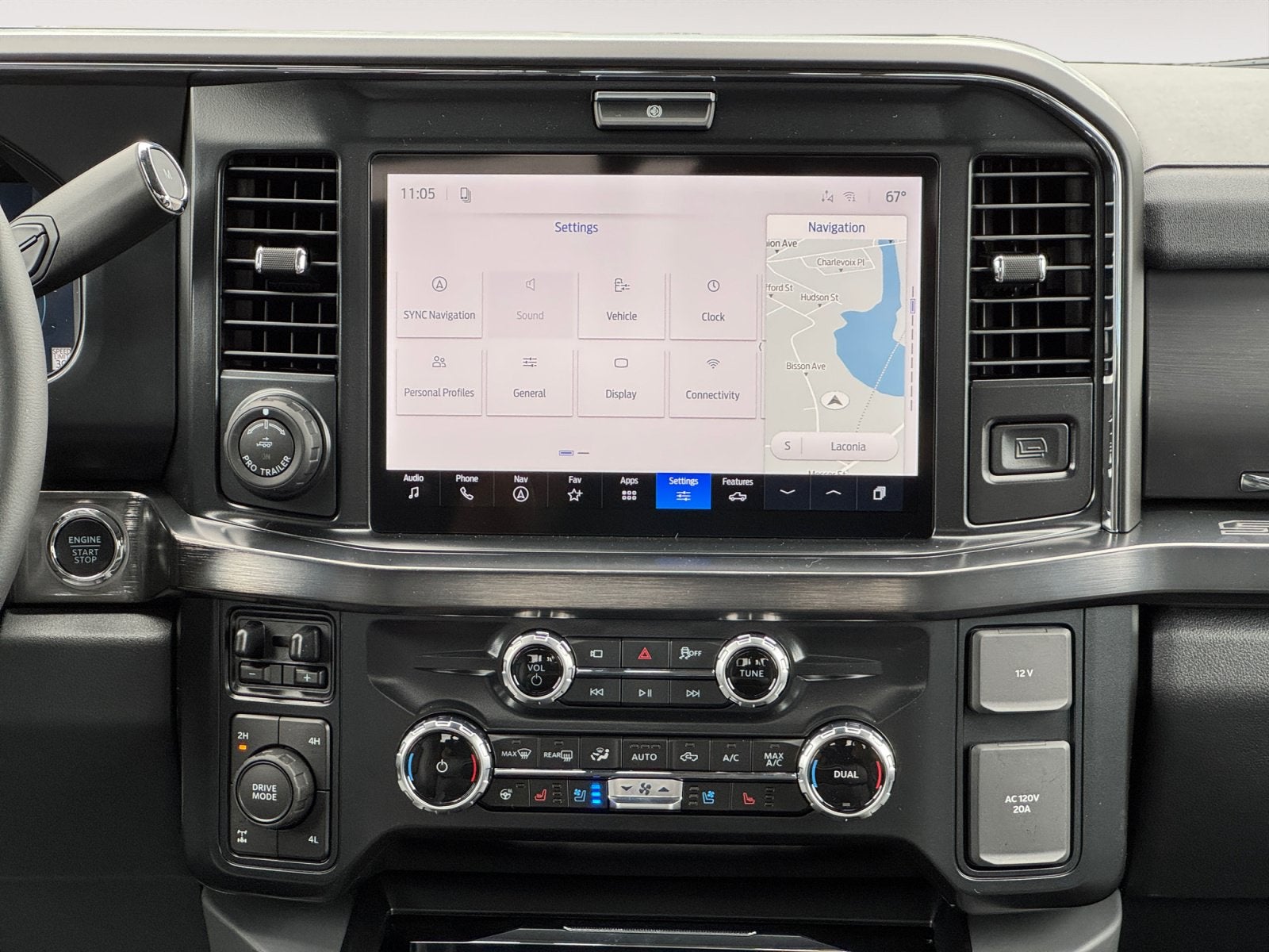 2027 Ford Super Duty F-350 SRW LARIAT