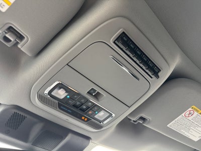2027 Ford Super Duty F-350 SRW LARIAT