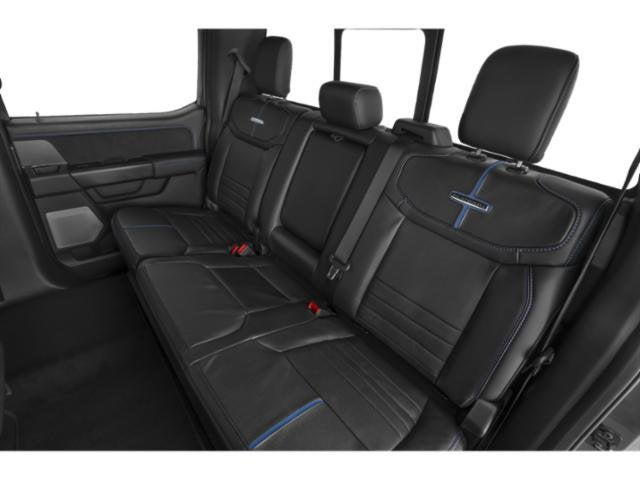 2027 Ford Super Duty F-350 SRW Platinum
