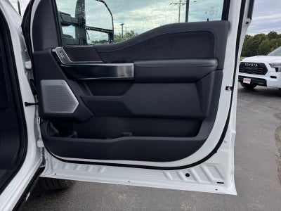 2027 Ford Super Duty F-350 SRW Platinum