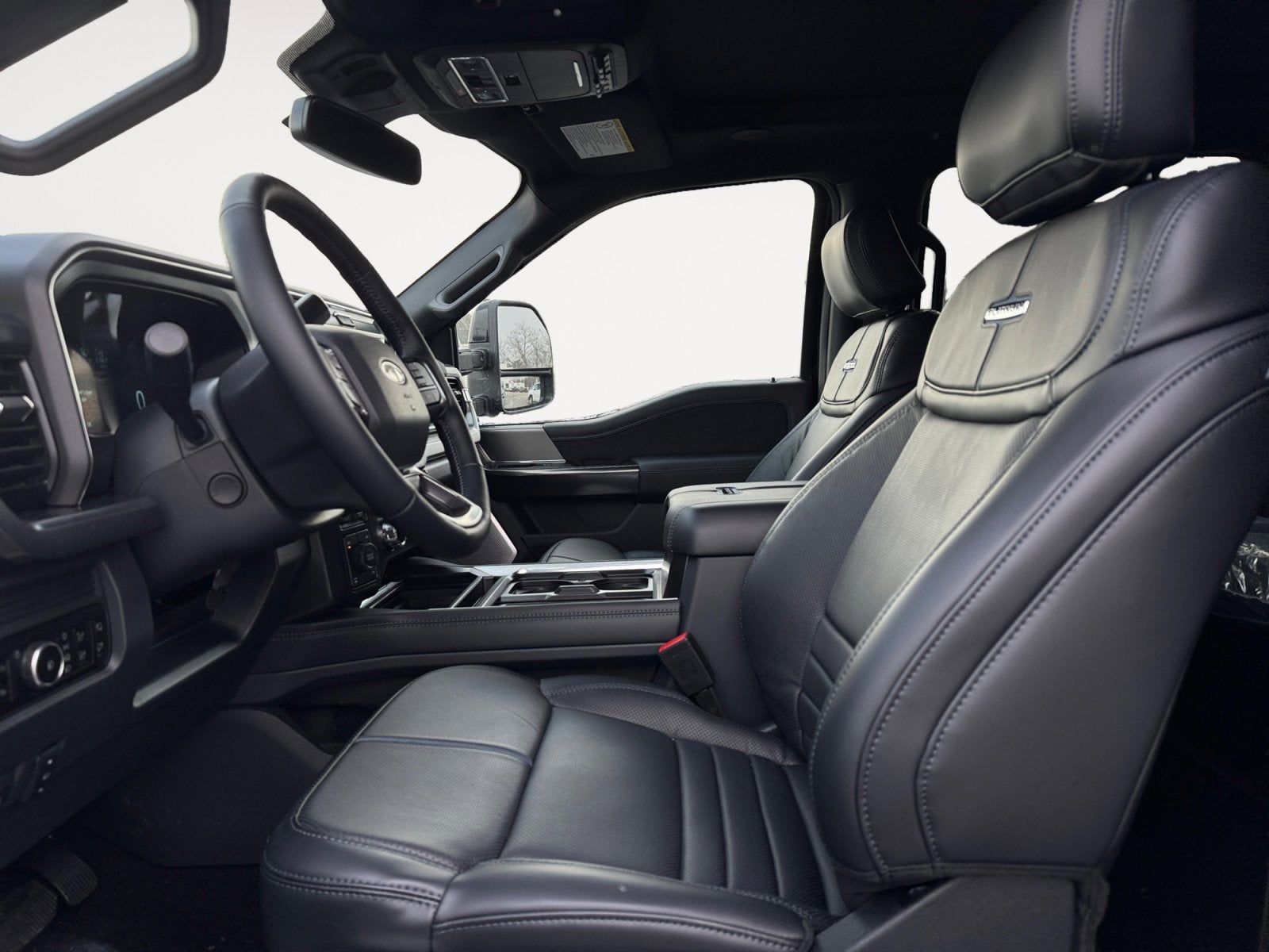 2026 Ford Super Duty F-350 SRW Platinum