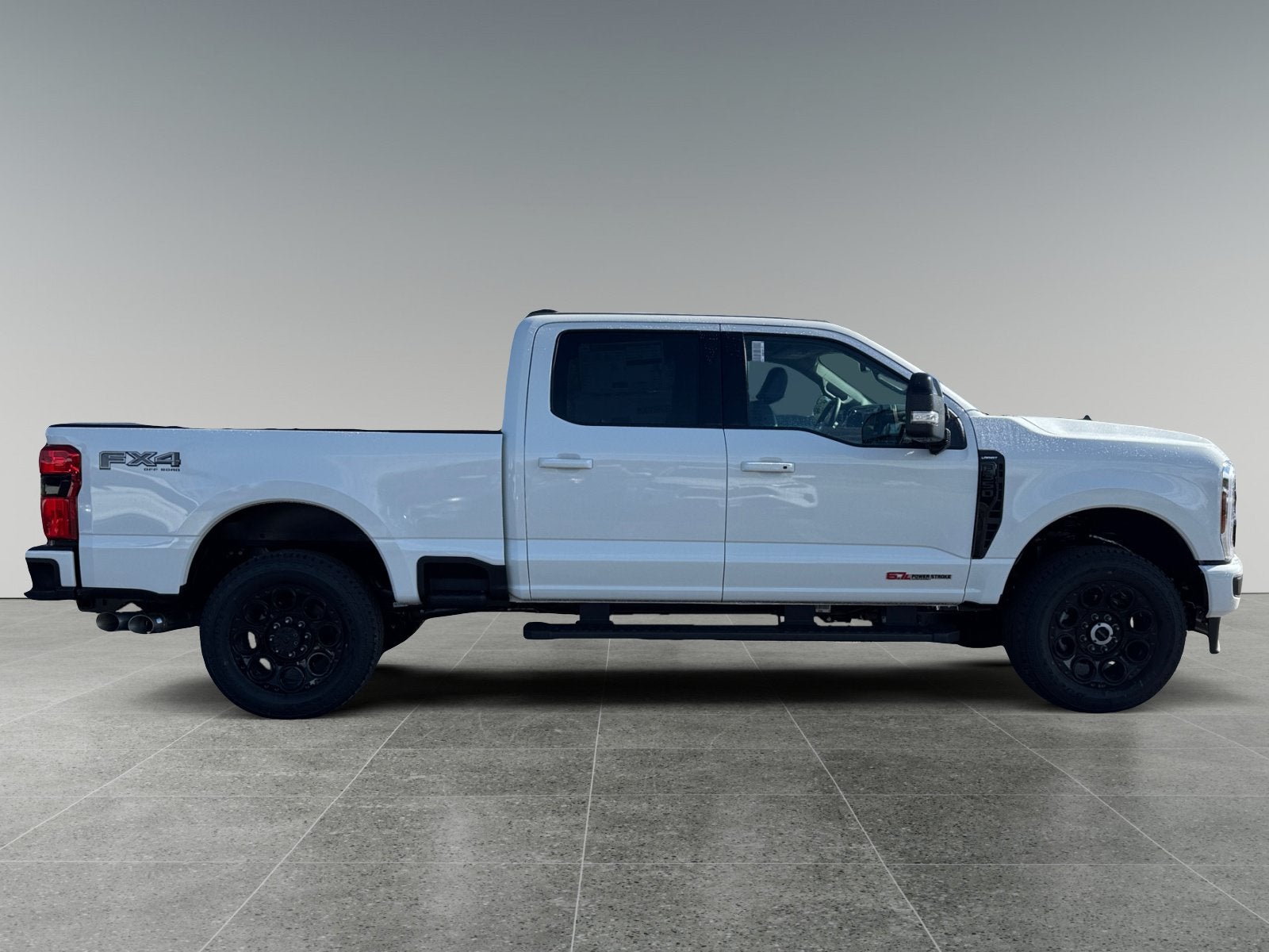 2027 Ford Super Duty F-350 SRW LARIAT
